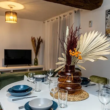 Sleep Closer*leisure Island*calm*nature*tourism Holiday home Vaureal